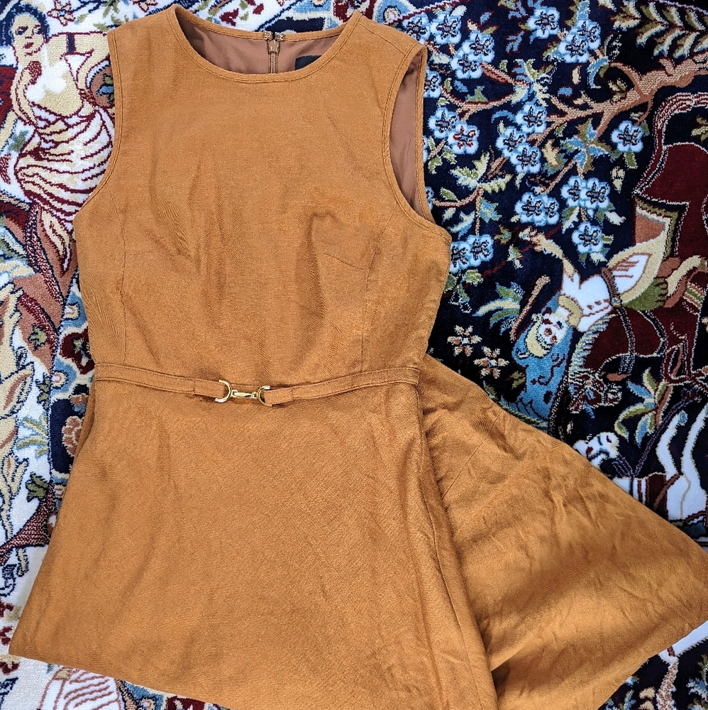 Tan Gold Clasp A line Dress - Picture 2 of 6